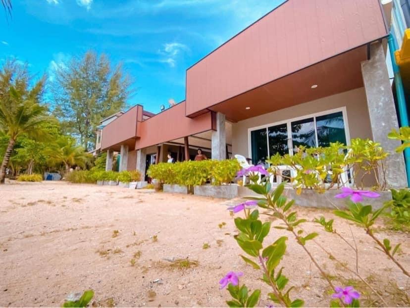 Dang Sea Beach Resort - SHA Nai Yang Beach Exterior foto